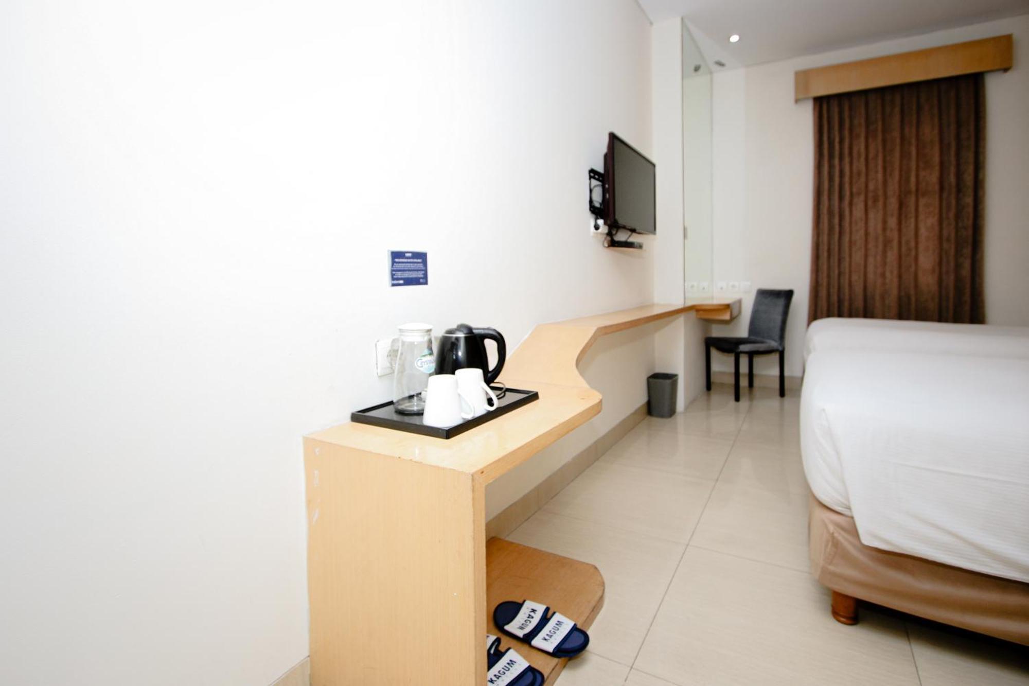 Zodiak Asia Afrika By Kagum Hotels Μπαντούνγκ Εξωτερικό φωτογραφία