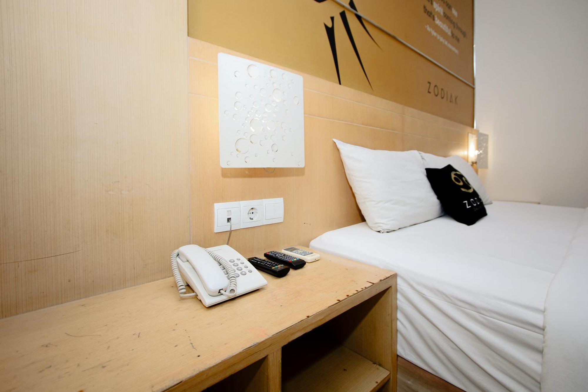 Zodiak Asia Afrika By Kagum Hotels Μπαντούνγκ Εξωτερικό φωτογραφία