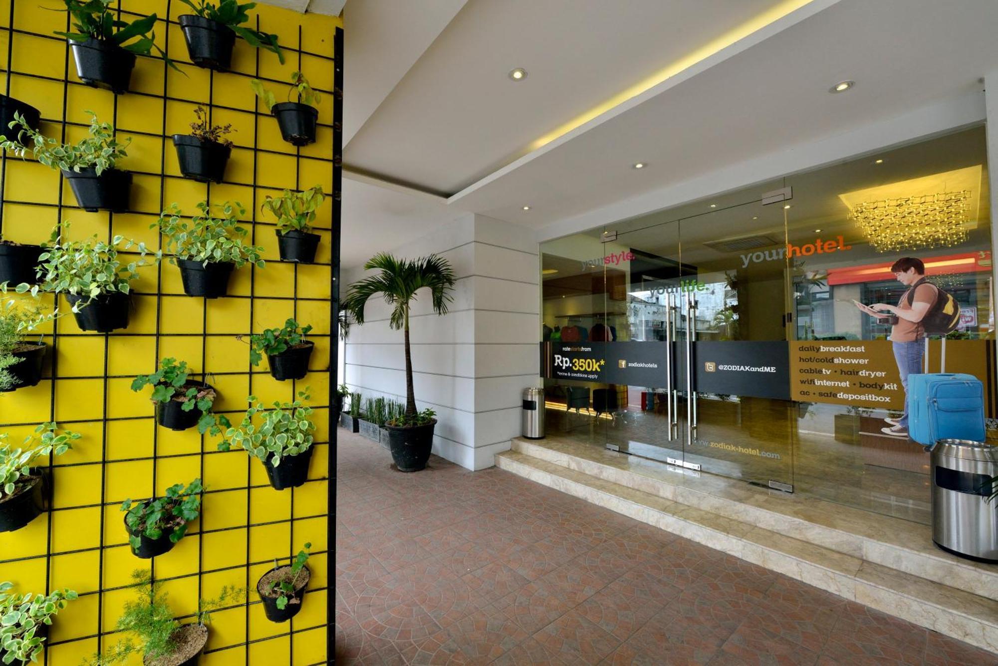 Zodiak Asia Afrika By Kagum Hotels Μπαντούνγκ Εξωτερικό φωτογραφία