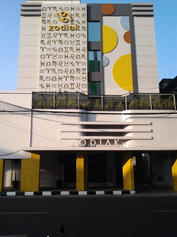 Zodiak Asia Afrika By Kagum Hotels Μπαντούνγκ Εξωτερικό φωτογραφία